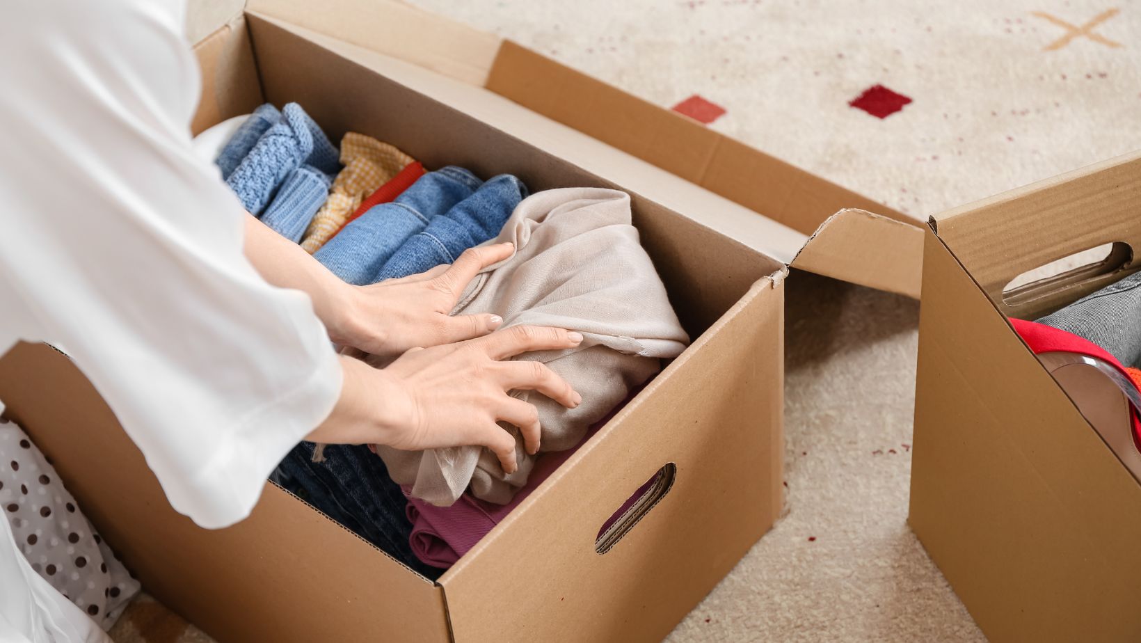 How to be Ruthless When Decluttering Clothes